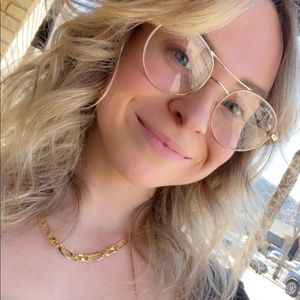 Meet your Posher, Jessica!